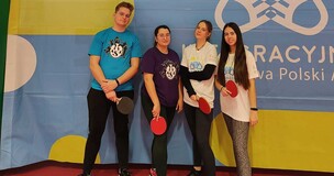 zdjęcie grupowe studentów UE Katowice