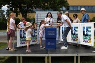 uczestnicy gry "Familiada"