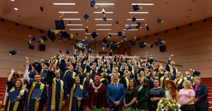 zdjęcie grupowe uczestników