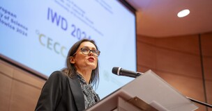 prof. J. Włodarczyk