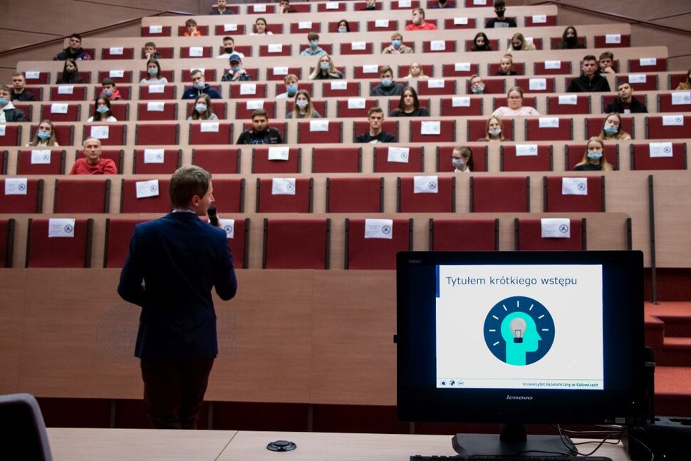 Wznawiamy "Wycieczki Uniwersyteckie"