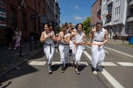 przebrani studenci w korowodzie otwierającym Juwenalia Śląskie