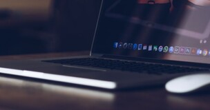 Laptop, źródło: Pexels