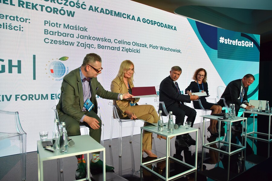 zdjęcie wykonane podczas panelu z udziałem JM Rektor 