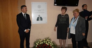 Uroczyste odsłonięcie tablicy poświęconej prof. Marianowi Sołtysikowi