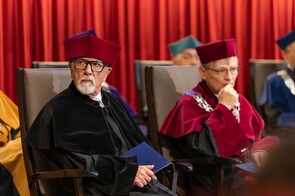 Prof. Pyka