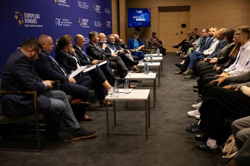 zdjęcie panelistów kongresu