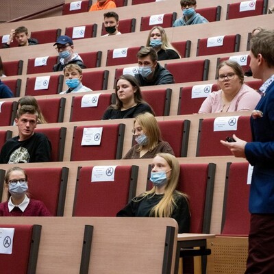 Wznawiamy "Wycieczki Uniwersyteckie"