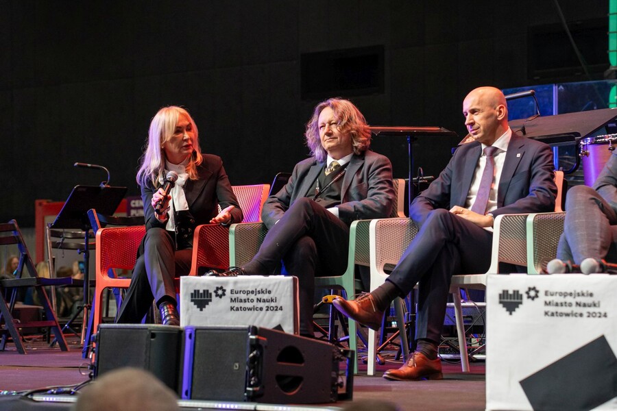 zdjęcie wykonane podczas debaty
