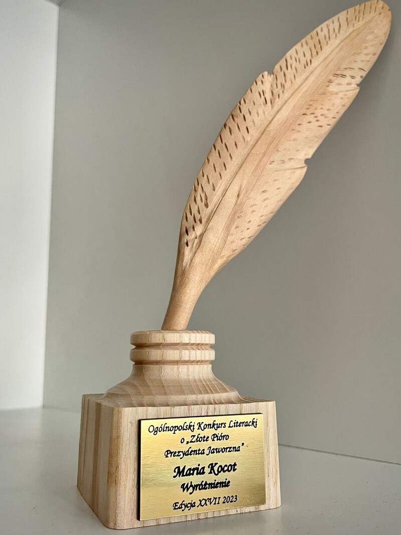 statuetka Złote Pióro otrzymana przez dr Kocot