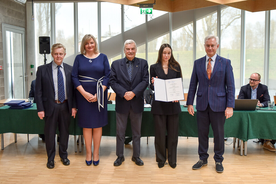 Przyznanie nagrody dr Annie Kozak 