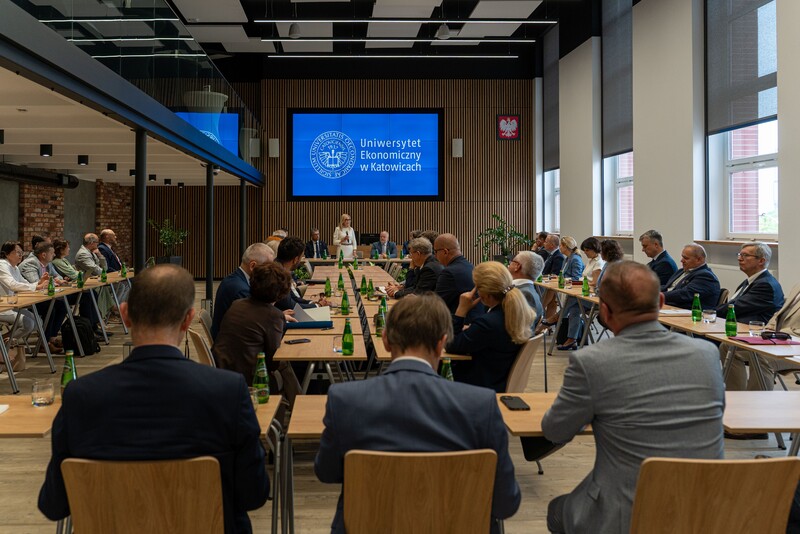 JM Rektor przemawiająca do zgromadzonych gości