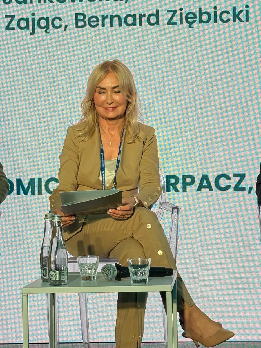 zdjęcie wykonane podczas wydarzenia z udziałem JM Rektor 