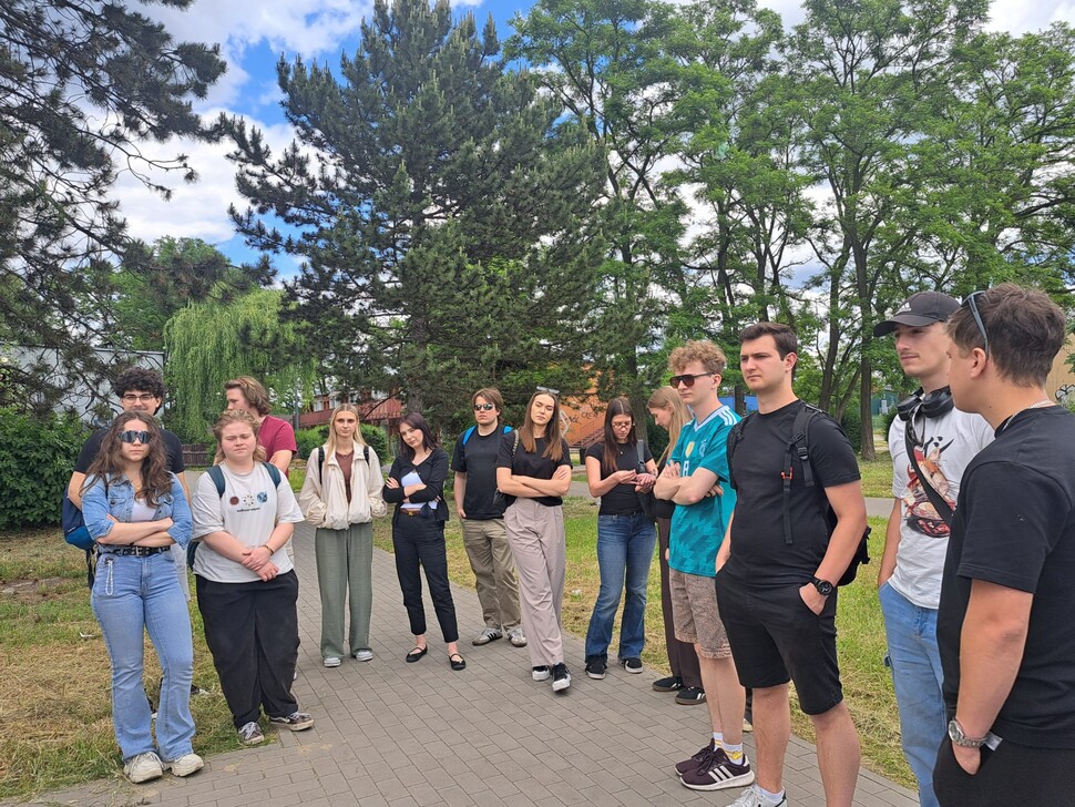 Studenci w czasie wizyty