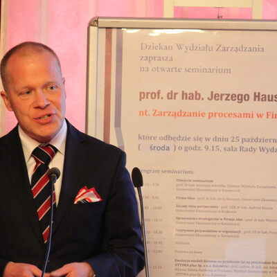 Relacja z seminarium prof. Jerzego Hausnera