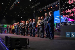 przedstawiciele miasta i uczelni wyższch