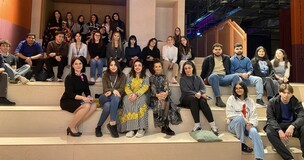 zdjęcie grupowe uczestników wydarzenia