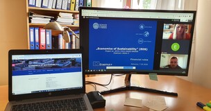 Zdjęcia przedstawiają przebieg spotkania on-line.