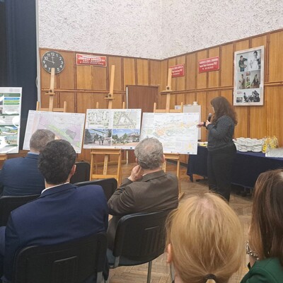 Studenci Politechniki Śląskiej podczas prezentacji swoich prac