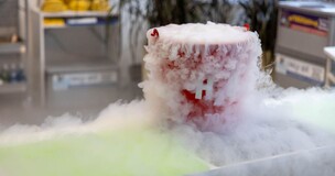 eksperyment w Kato Science Corner