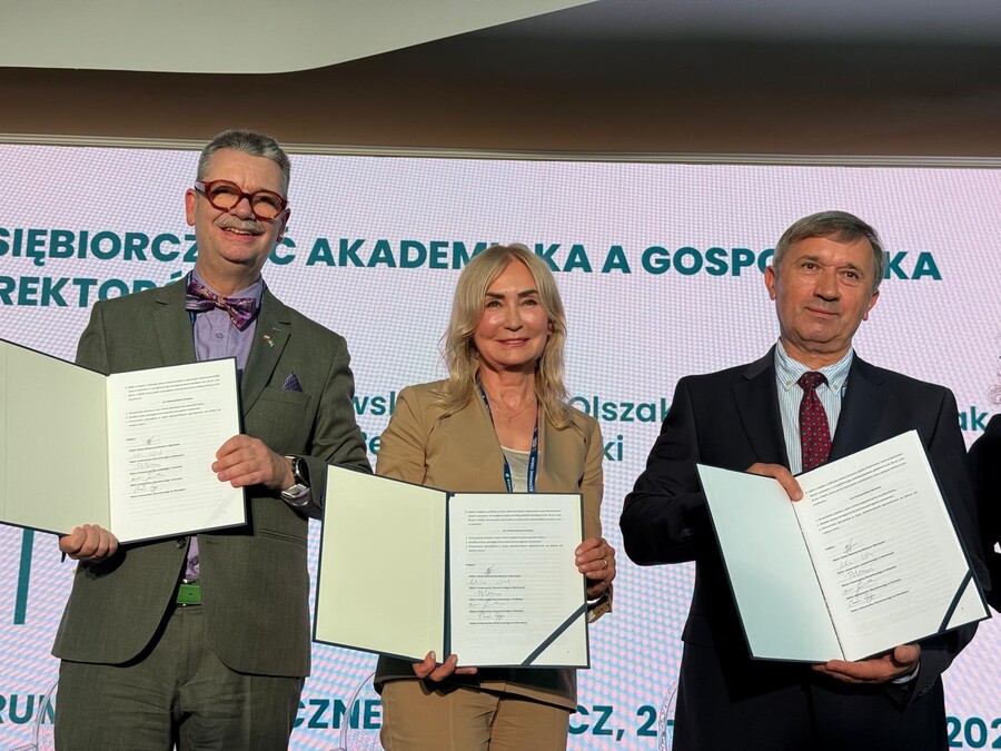 zdjęcie wykonane podczas wydarzenia z udziałem JM Rektor 
