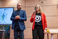 prof. Wolny oraz Dagmara Piskorz witający uczestników Leów LEGOwizji