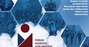 grafika ozdobna z logo Forum Młodych Dyplomatów ; Kreujemy i kształcimy przyszłych Liderów, którzy poprzez swoje działania zapewnią silną i stabilną pozycję Polski na arenie międzynarodowej