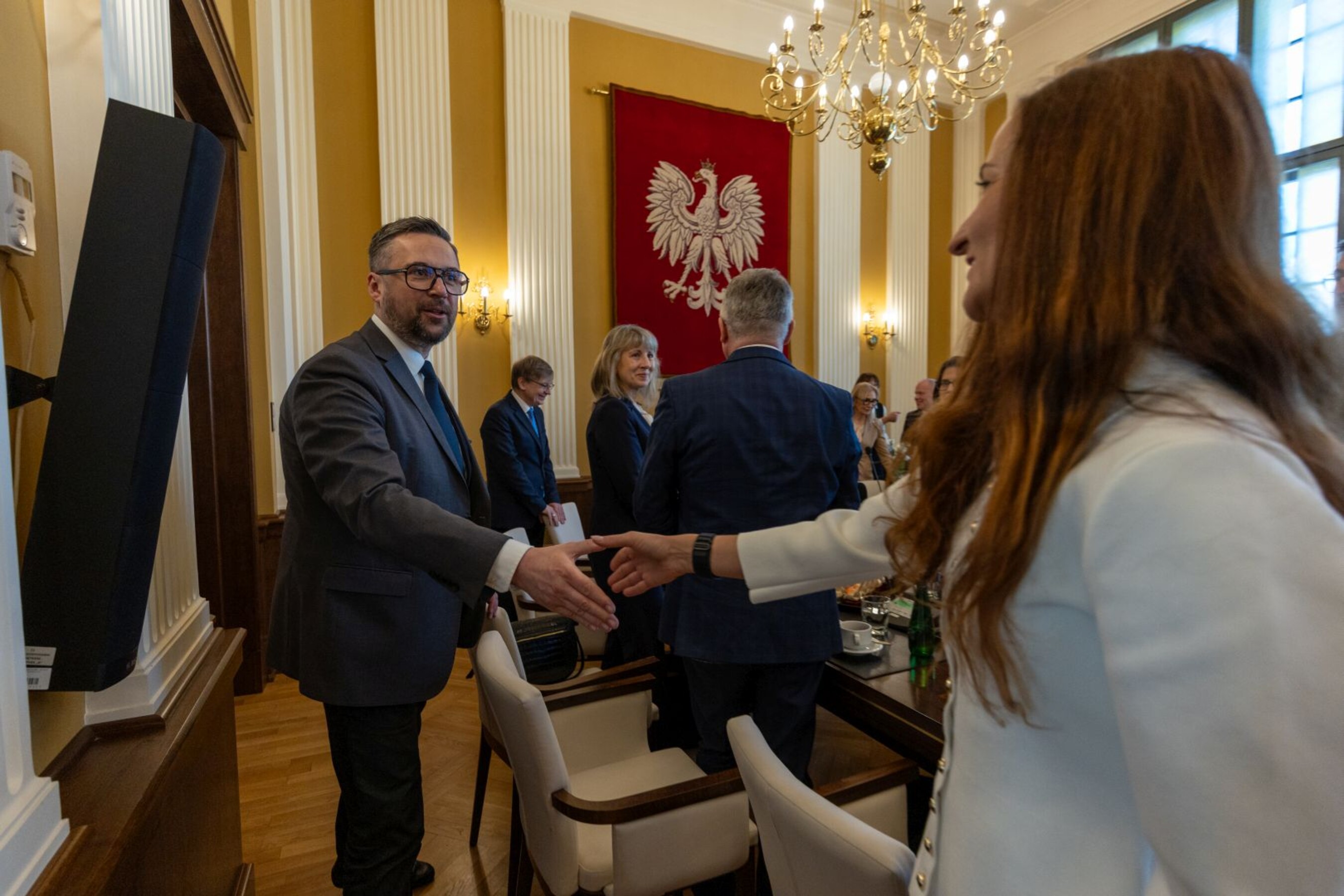 23 04 2026 Minister UEKat  60 