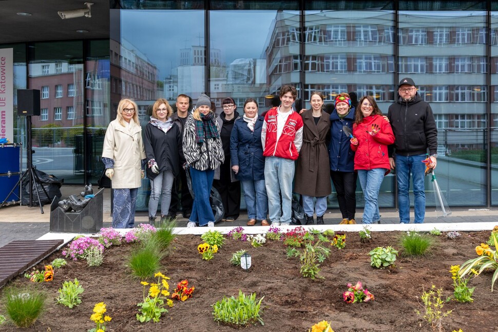 zdjęcie grupowe uczestników