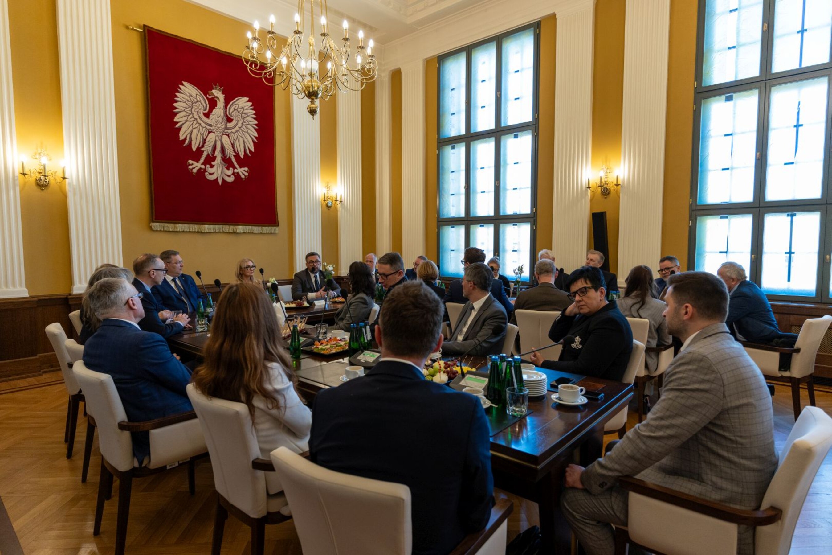 23 04 2026 Minister UEKat  71 