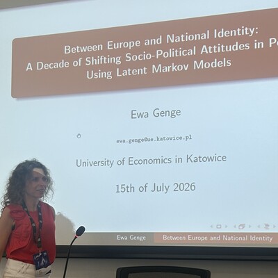 Dr Ewa Gange w trakcie referatu na IFCS'2026