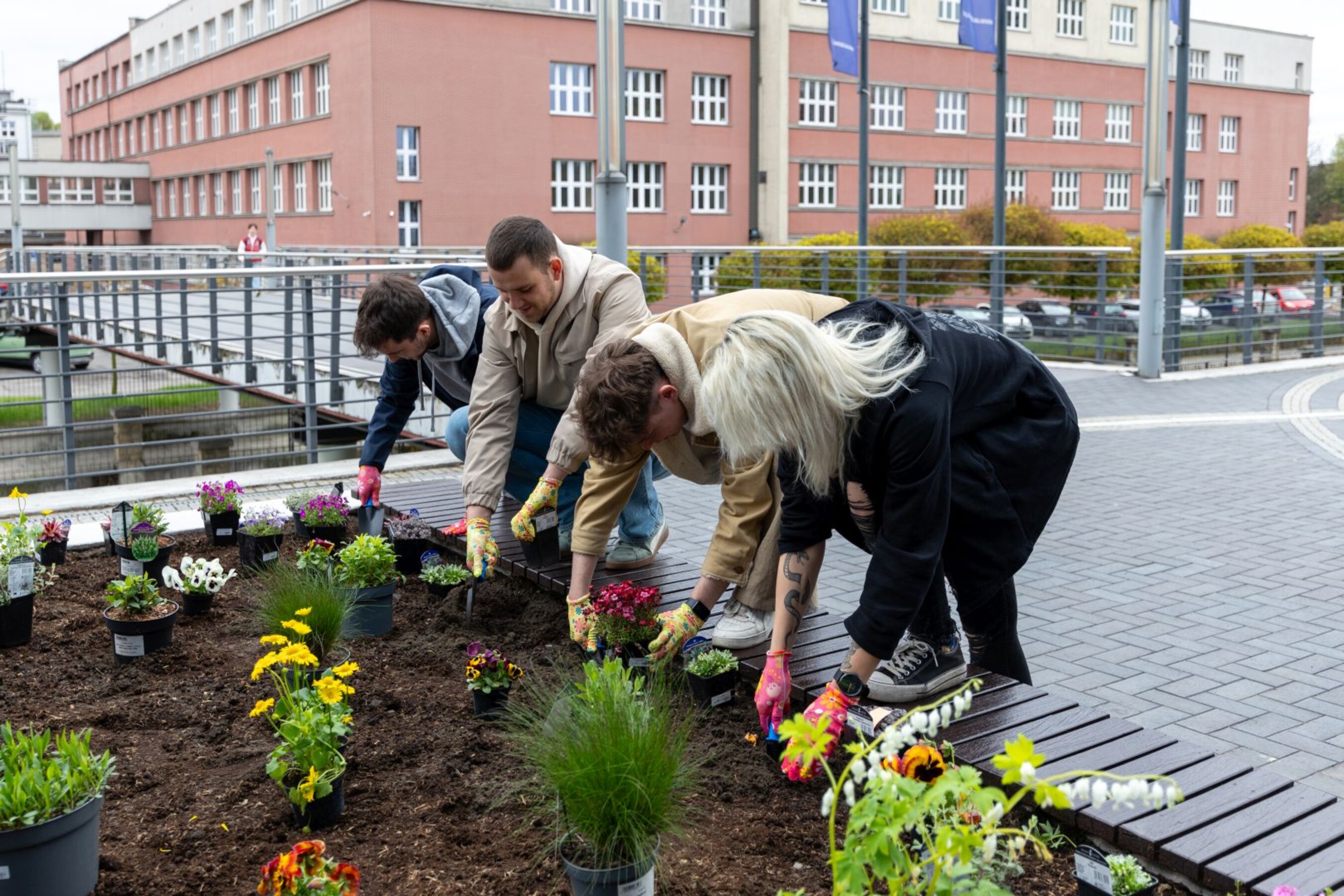 20 04 2026 Dzien-Ziemi  3 