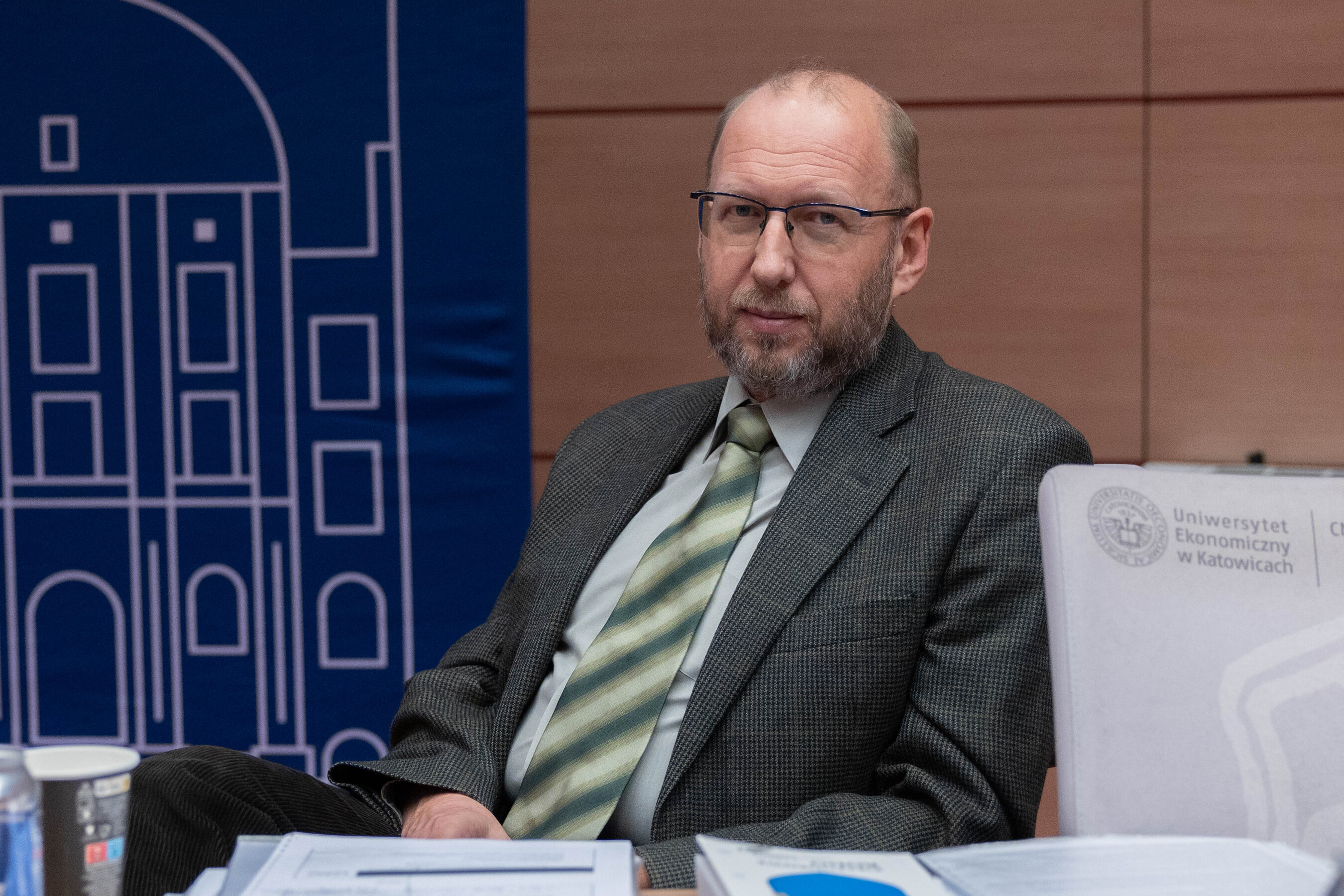 Bezpieczeństwo informacji w organizacji i jej zasobów 26 11 2025-25