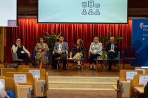 paneliści