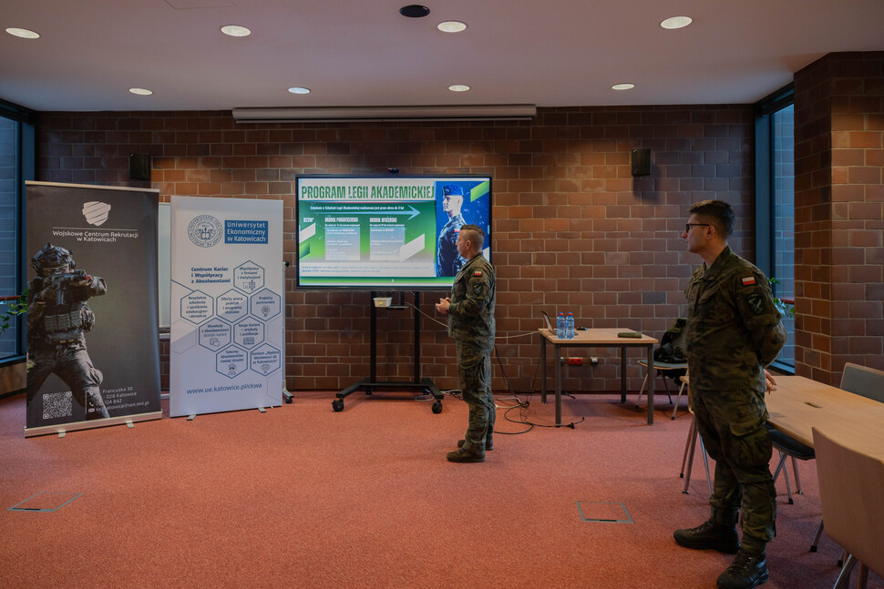 Spotkanie z przedstawicielami Wojskowego Centrum Rekrutacji w Katowicach