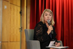 dr hab. Bożena Frączek, prof. UE