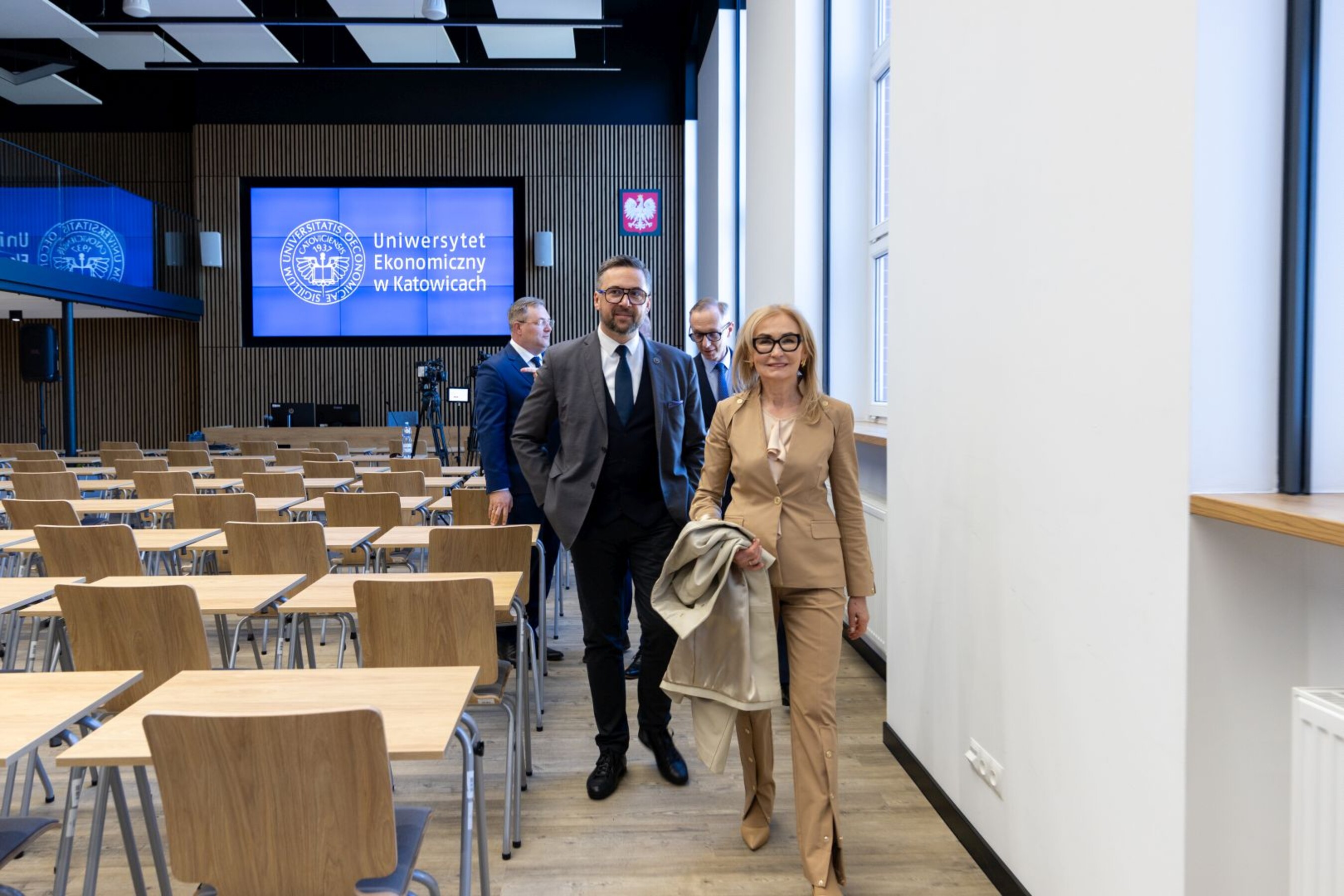 23 04 2026 Minister UEKat  47 