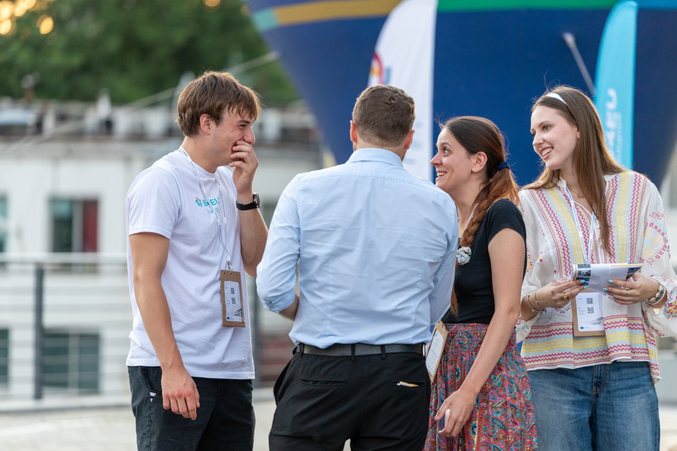 25 06 2026 global village  197 