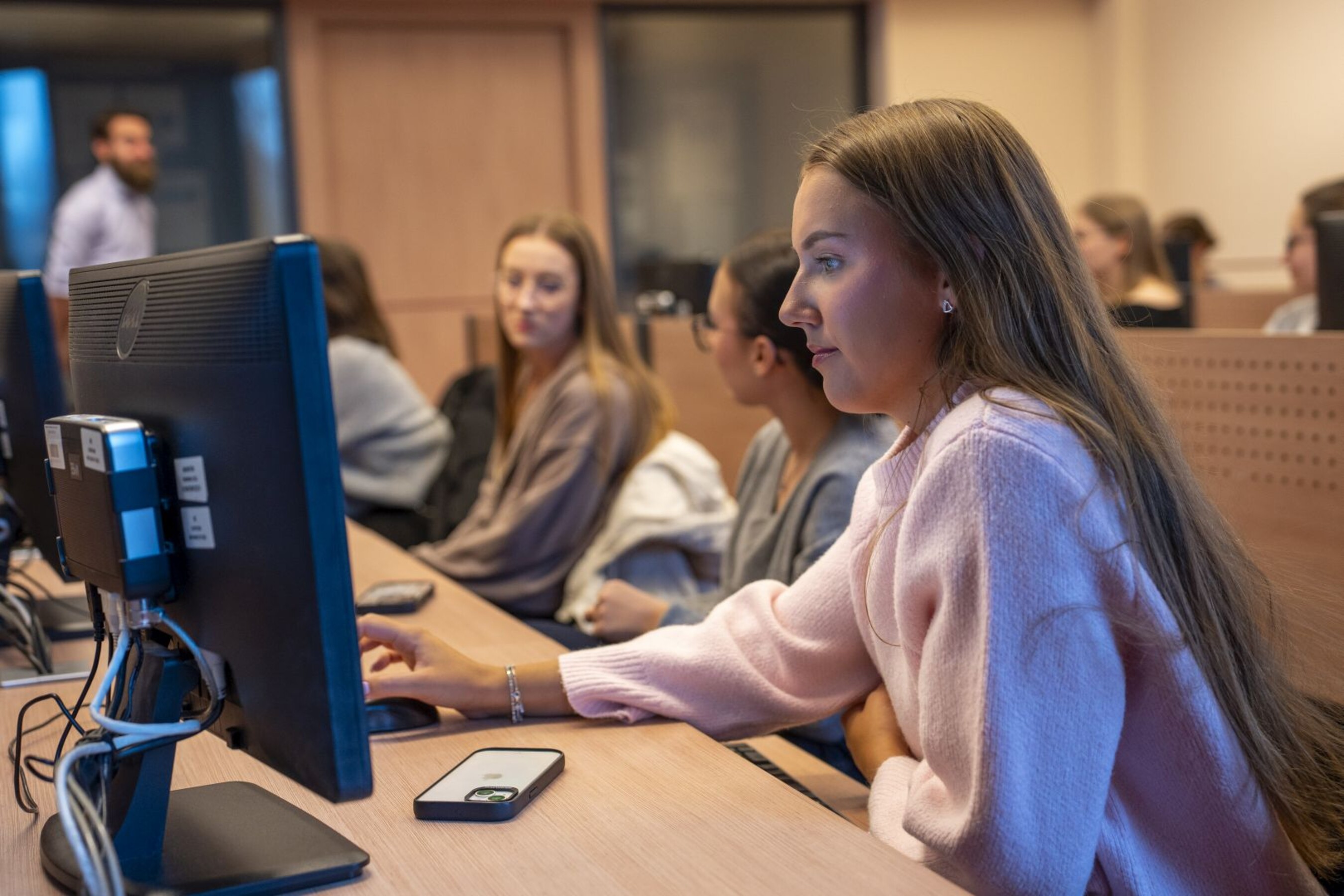 24 11 2025  Vis-a-vis-spotkania-z-przedsiebiorcami  4 