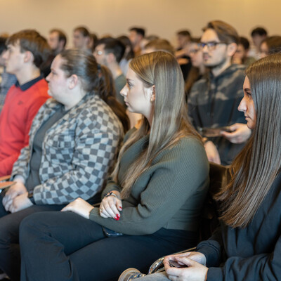 zdjęcie przedstawia szkolenie w ramach 51. Akademii Kariery