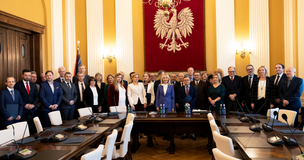 zdjęcie grupowe uczestników spotkania