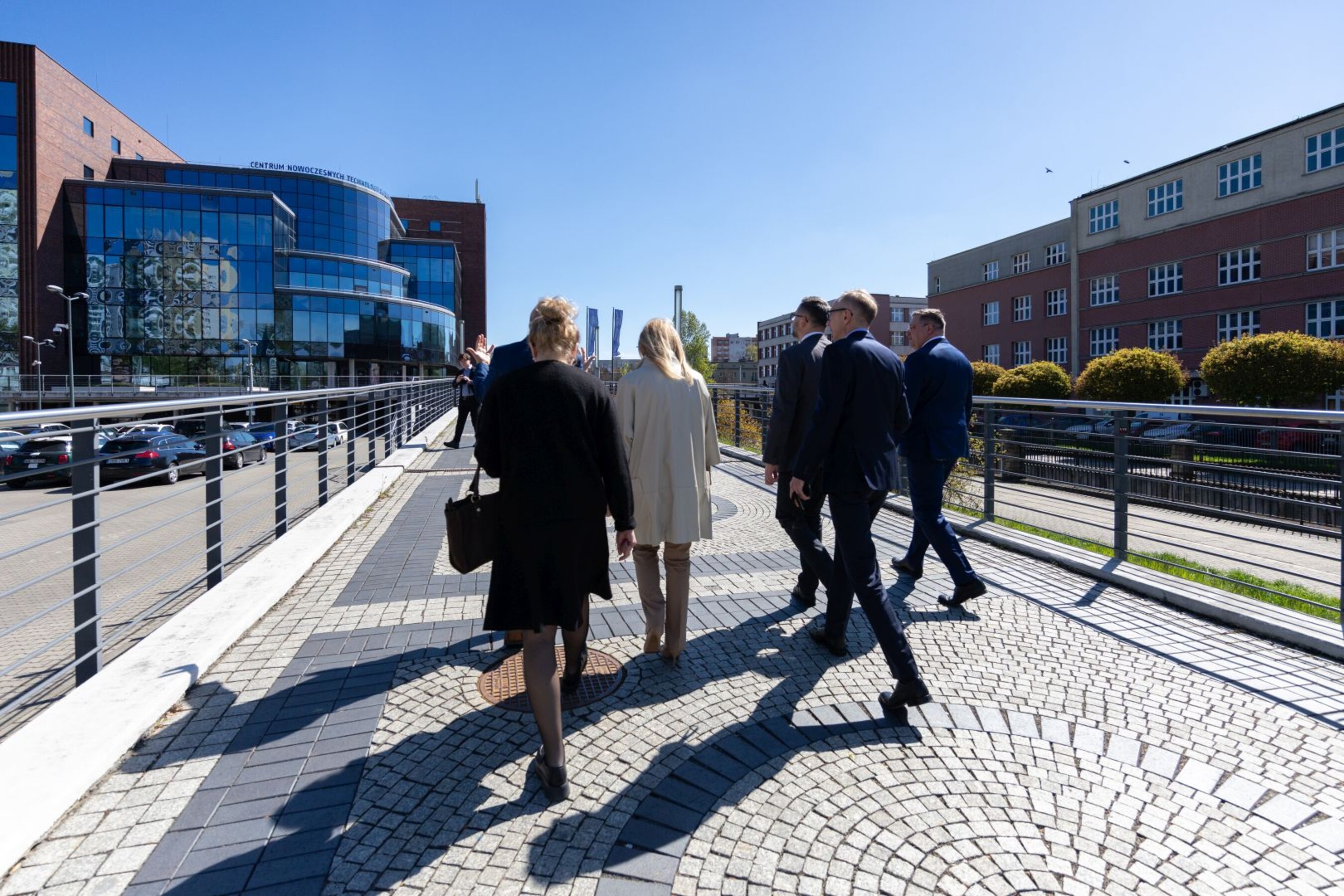 23 04 2026 Minister UEKat  8 