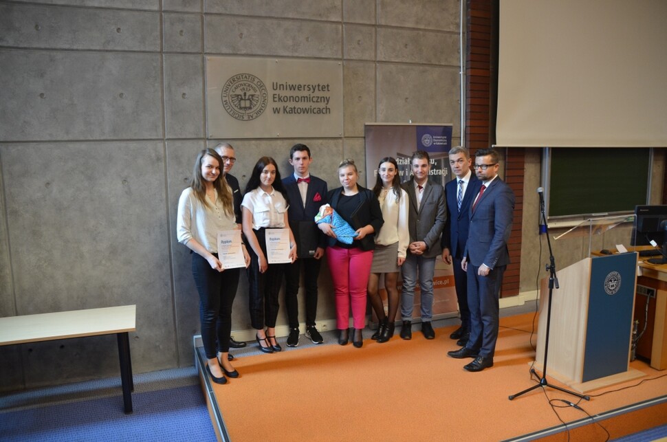 Relacja z finału  Regionalnego Konkurs Wiedzy Ekonomicznej - Start do własnego biznesu