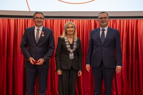 dr inż. z medalem KEN