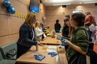 stoiska promocyjne podczas festiwalu kierunków
