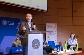 Zdjęcie przedstawia Prof. Tymoteusza Doligalskiego