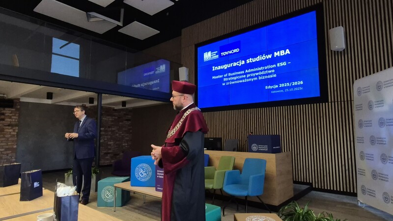 zdjęcie wykonane podczas uroczystej inauguracji