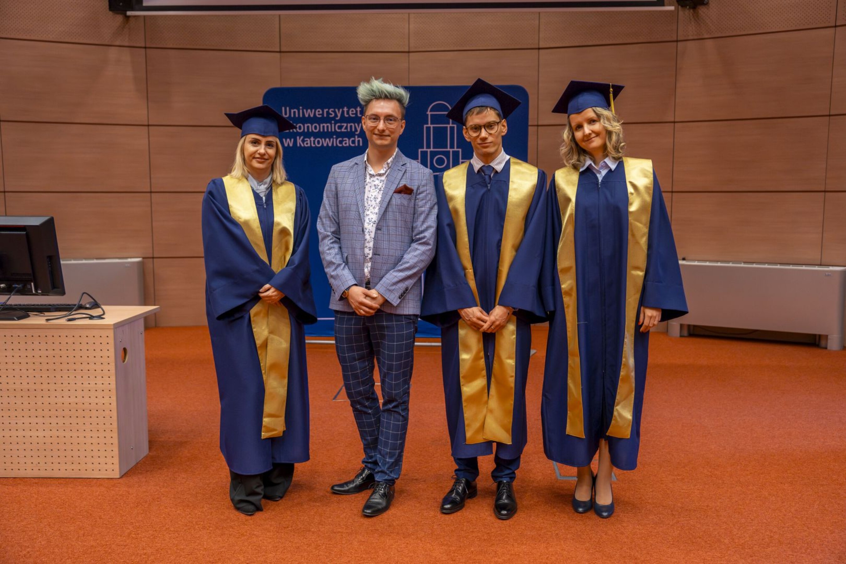 14-03-26 MBA-Graduacja 86