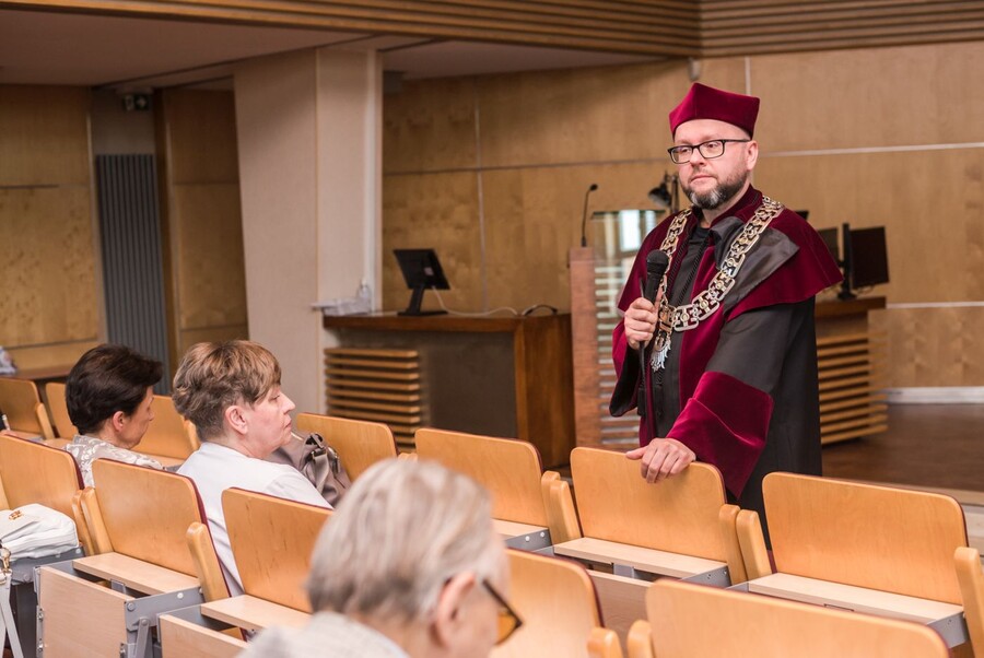 prof. Wolny 