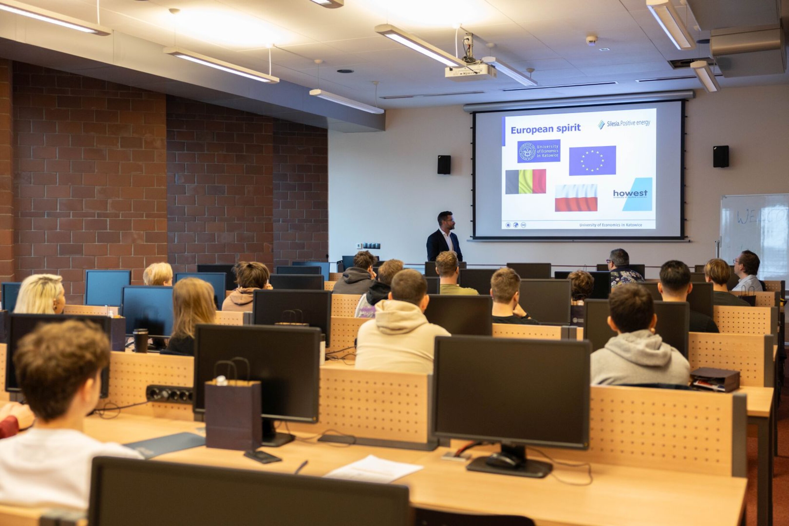 20 04 2026 Drive Digital Transformation in Your Company  16 